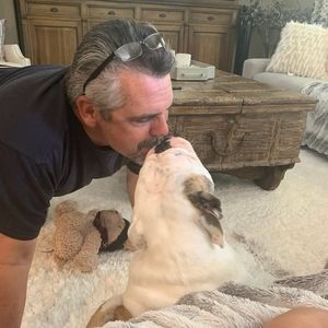 Meet your Posher, Wayne